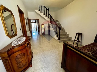 Casa Indipendente in Vendita a Ittiri, 150'000€, 304 m²