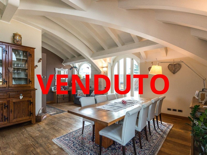 Appartamento in Vendita a Gallarate, 980'000&euro;, 270 m²