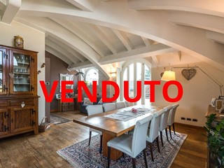Appartamento in Vendita a Gallarate, 980'000&euro;, 270 m²