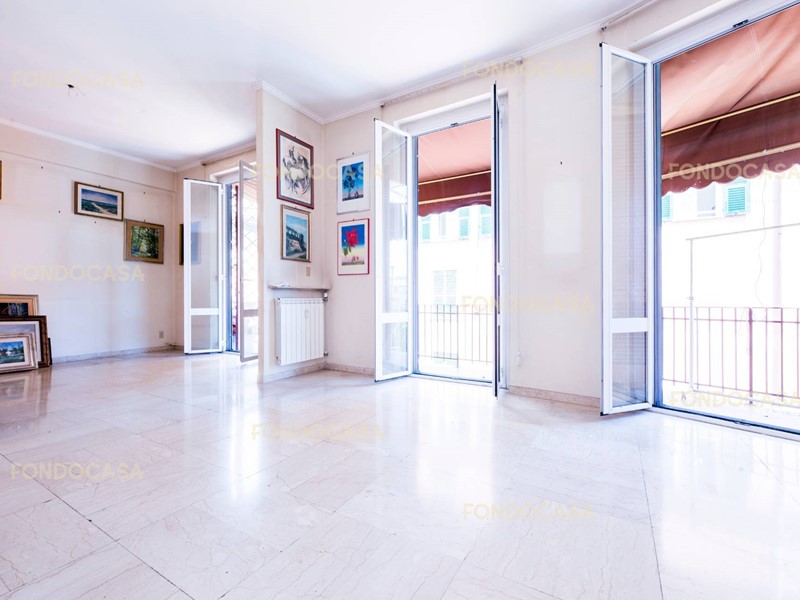 Appartamento in Vendita a Genova, 515'000€, 182 m²