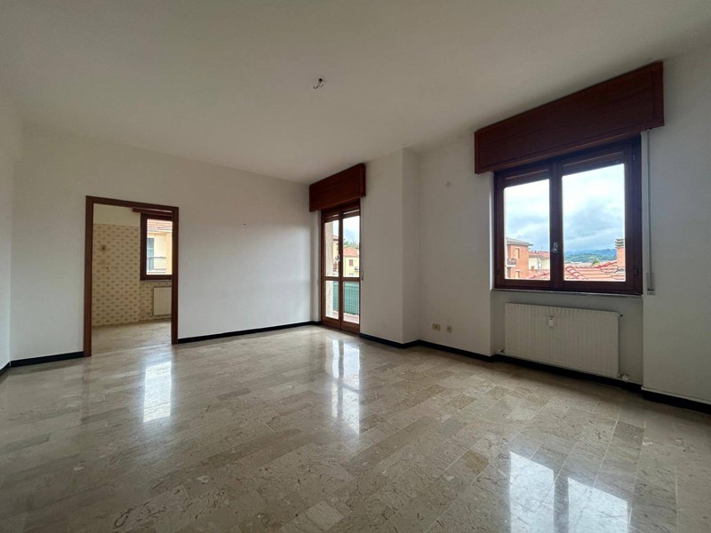 Appartamento in Vendita a Carcare, 90'000&euro;, 100 m²
