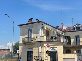 Appartamento in Vendita a Torino, 249'000€, 178 m²