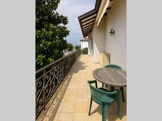 Villa in Vendita a San Giovanni in Marignano, 785'000€, 260 m²