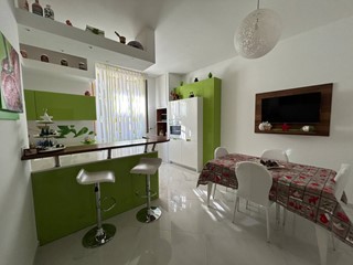 Quadrilocale in Vendita a Barletta, 330'000€, 175 m²