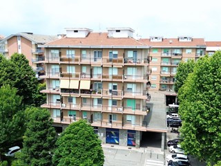 Trilocale in Vendita a Rivoli, 140'000€, 77 m²