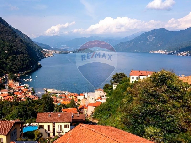 Quadrilocale in Vendita a Argegno, 470'000€, 156 m²