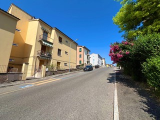 Appartamento in Vendita a Siena, 270'000&euro;, 95 m²