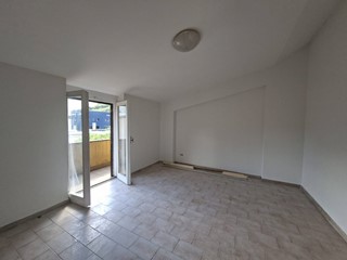 Trilocale in Vendita a Monteforte Irpino, 85'000&euro;, 80 m²