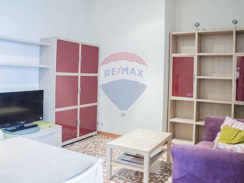 Bilocale in Vendita a San Donato Milanese, 189'000€, 66 m²