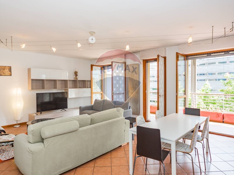 Trilocale in Vendita a San Donato Milanese, 466'000€, 132 m²