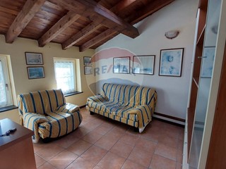 Bilocale in Vendita a Pignone, 135'000€, 60 m²