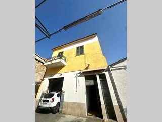 Appartamento in Vendita a Palermo, 340'000€, 170 m²