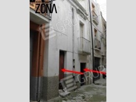 Trilocale in Vendita a Acquaviva delle Fonti, 11'233€, 64 m²