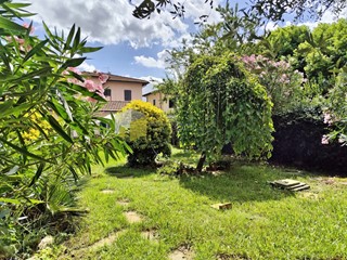 Appartamento in Vendita a Pisa, 585'000€, 200 m²