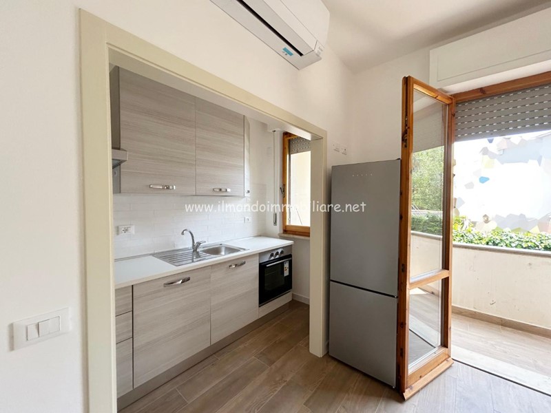 Trilocale in Vendita a Rosignano Marittimo, zona Vada, 210'000€, 60 m², arredato, con Box