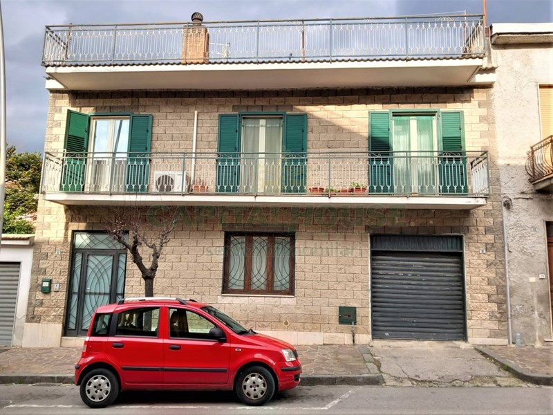 Casa Semi Indipendente in Vendita a Baiano, 165'000€, 200 m²