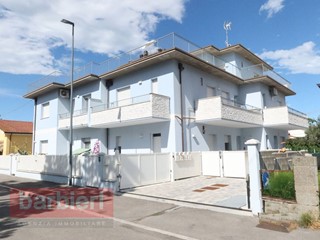Trilocale in Vendita a Ravenna, 199'000€, 98 m²