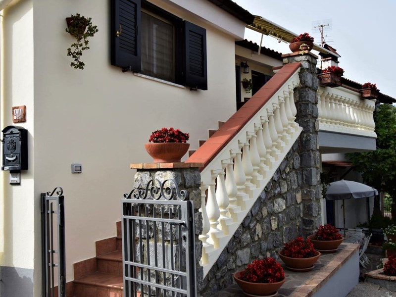 Attico in Vendita a San Giovanni a Piro, 145'000&euro;, 65 m², arredato