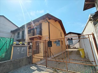 Casa Semi Indipendente in Vendita a Volpiano, 169'000€, 139 m²