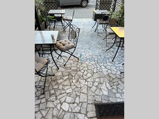 Attività commerciale in Vendita a Massa, 27'000€, 60 m², arredato