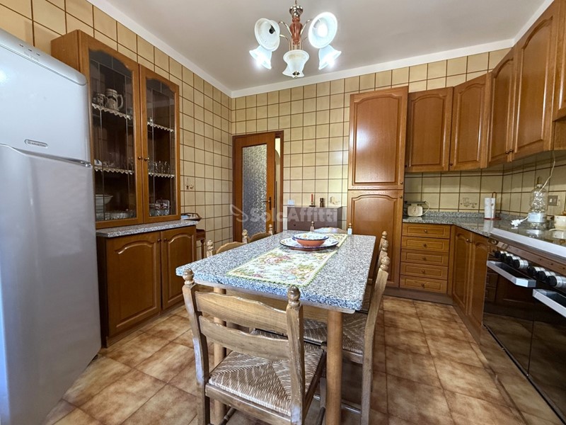 Stanza in Affitto a Catanzaro, zona Lido Casciolino, 230&euro;, 140 m², arredato