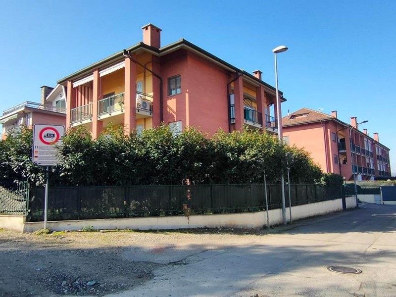 Trilocale in Vendita a La Loggia, 88'125€, 87 m²