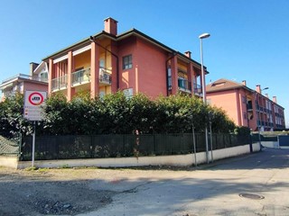 Trilocale in Vendita a La Loggia, 88'125€, 87 m²