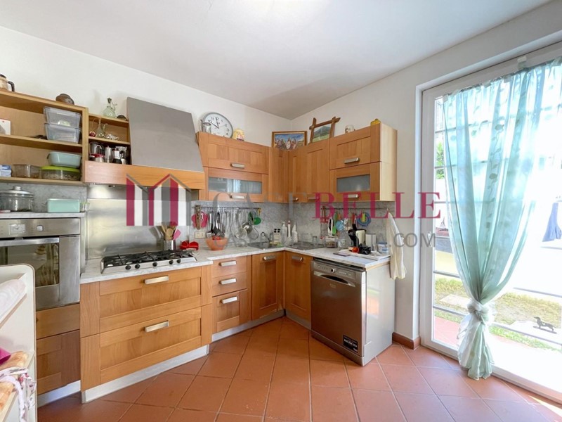 Appartamento in Vendita a Viareggio, 450'000&euro;, 120 m²