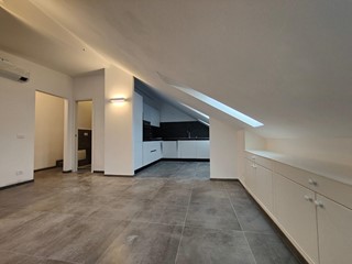 Attico in Vendita a Chiavari, 330'000€, 91 m², arredato