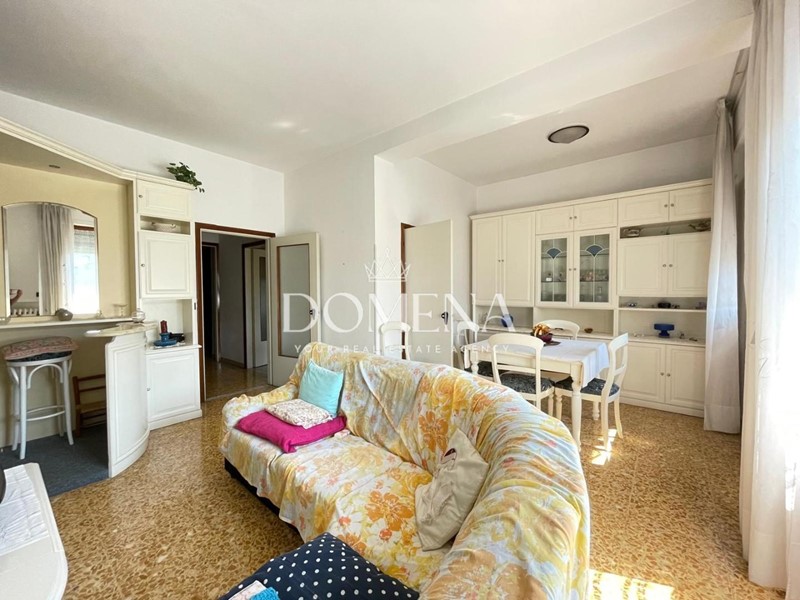 Appartamento in Vendita a Siena, 295'000&euro;, 130 m², arredato