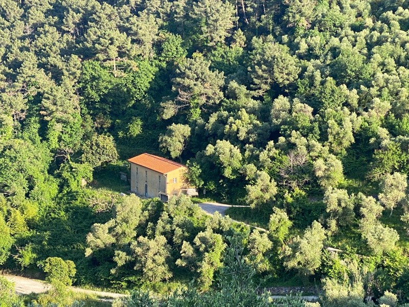 Casa di corte in Vendita a San Giuliano Terme, zona Asciano, 160'000€, 168 m²