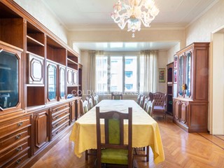 Appartamento in Vendita a Milano, 1'290'000€, 217 m²