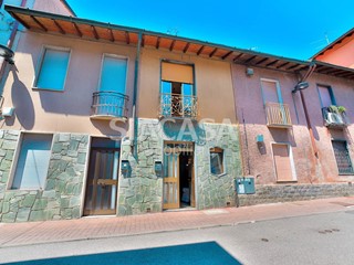 Casa Indipendente in Vendita a Bellusco, 139'000€, 119 m²