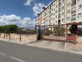 Quadrilocale in Vendita a Acerra, 115'000€, 110 m²