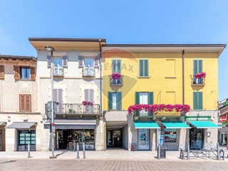 Box in Vendita a Rho, 15'000€, 11 m²