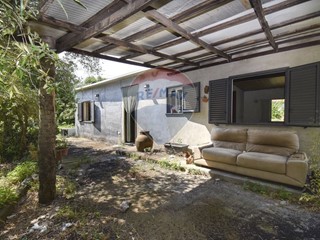 Casa Indipendente in Vendita a Zafferana Etnea, 50'000&euro;, 73 m²
