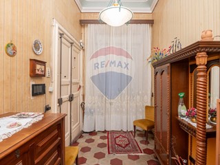 Appartamento in Vendita a Francofonte, 85'000€, 232 m²