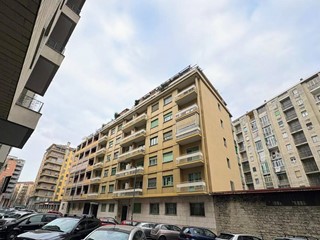 Trilocale in Vendita a Torino, 105'000€, 82 m²