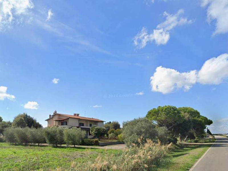 Rustico in Vendita a Grosseto, 396'900€, 250 m²