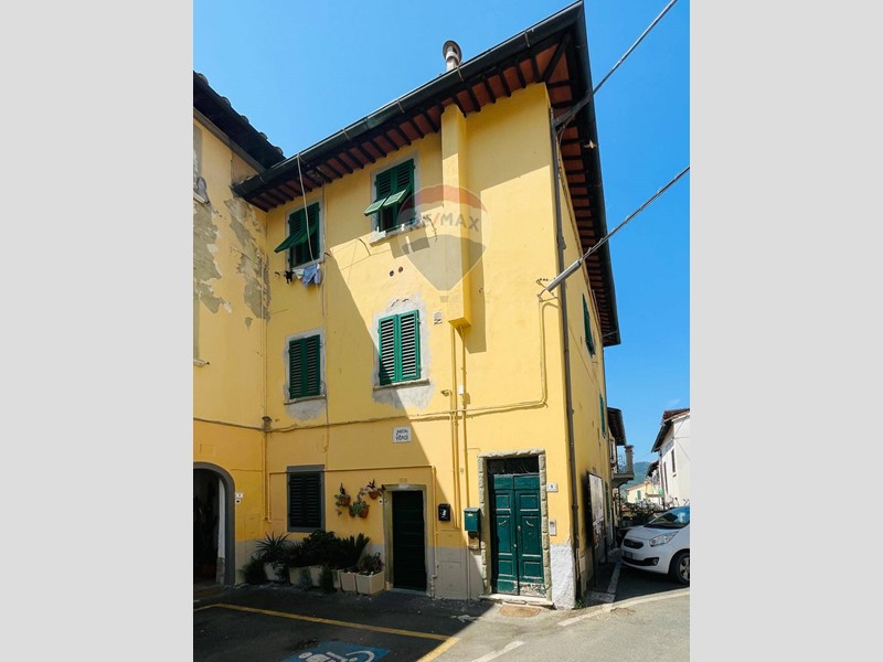 Trilocale in Vendita a Cavriglia, 40'000€, 47 m²