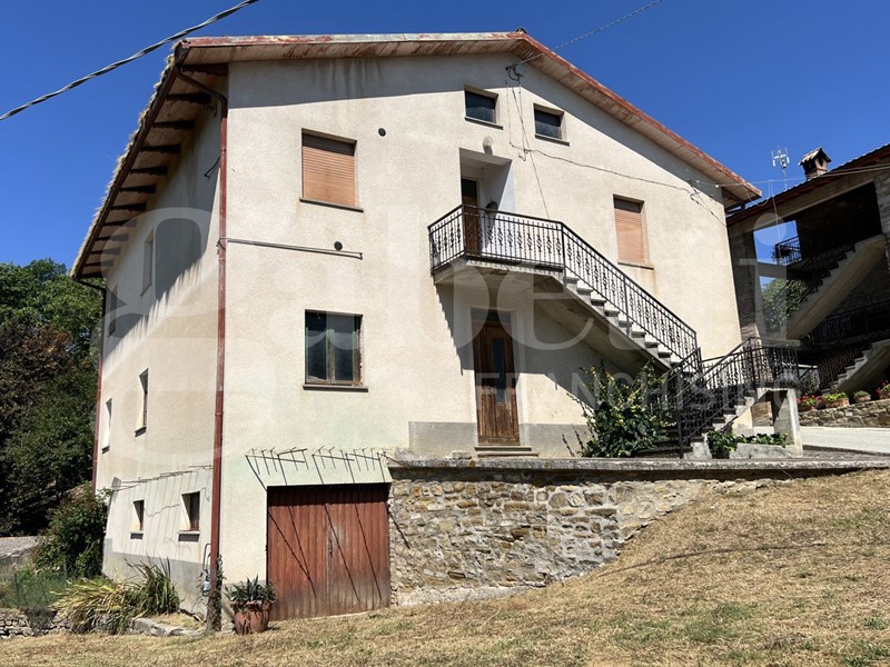 Casa Indipendente in Vendita a Gubbio, 105'000&euro;, 120 m²