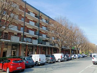 Trilocale in Vendita a Ciriè, 89'000€, 85 m²
