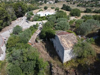 Monolocale in Vendita a Modica, zona CAMPAGNA, 80'000€, 130 m²