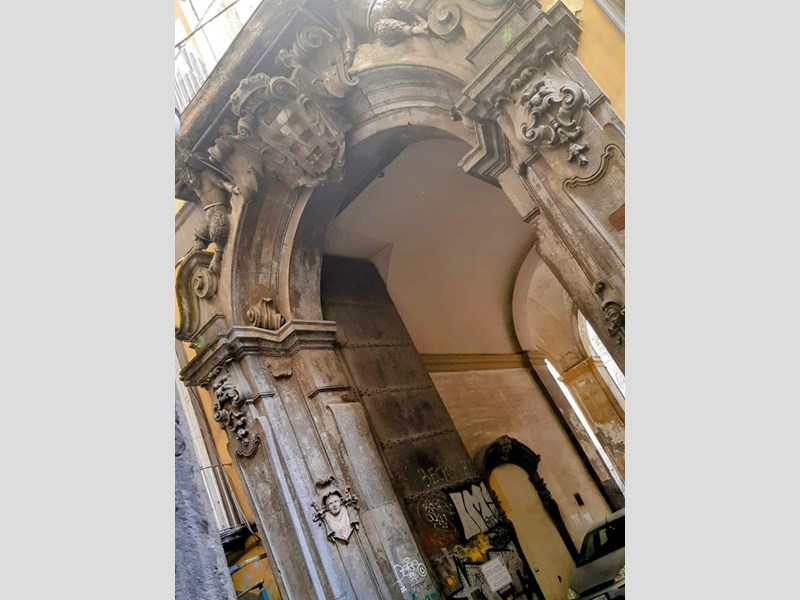 Quadrilocale in Vendita a Napoli, zona San Giuseppe, 530'000€, 110 m²