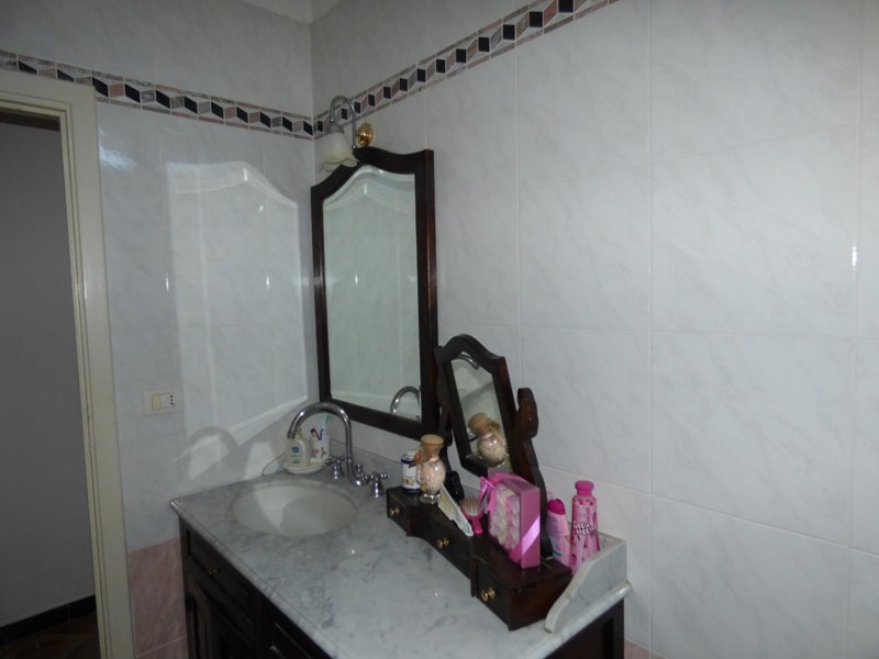 Casale in Vendita a Campiglia Marittima, zona Venturina, 295'000&euro;, 175 m², arredato