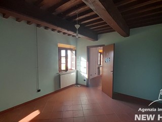 Bilocale in Vendita a Pontedera, 110'000€, 65 m²