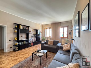 Quadrilocale in Vendita a Empoli, zona Santa Maria a Ripa, 250'000€, 90 m², arredato