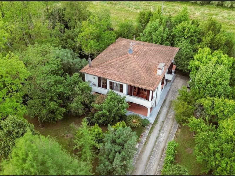 Villa in Vendita a San Giuliano Terme, 536'000€, 276 m², con Box