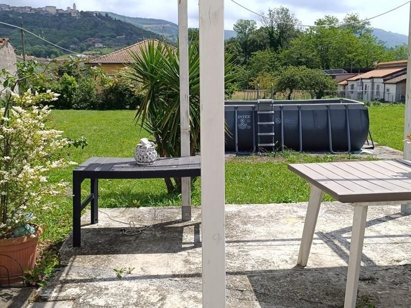 Casa Indipendente in Vendita a Castelnuovo Magra, zona Molicciara, 279'000€, 240 m², arredato