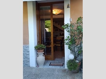 Casa Semi Indipendente in Vendita a Castelnuovo Magra, 195'000€, 80 m², arredato